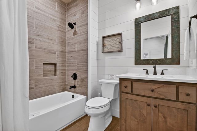 285 Pine Terrace Circle, Blue Ridge, GA 30513