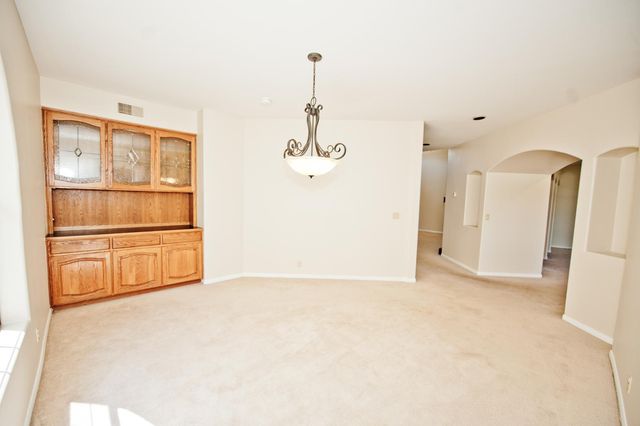 2322 S Rogers Circle 4, Mesa, AZ 85202