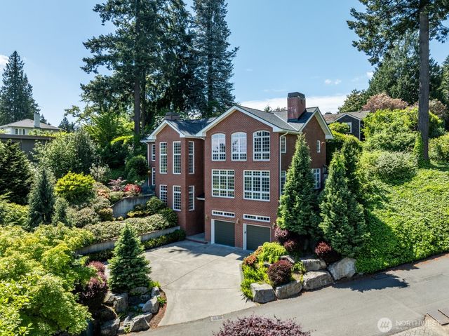 6681 NE Windermere Street, Seattle, WA 98115