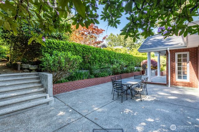 6681 NE Windermere Street, Seattle, WA 98115