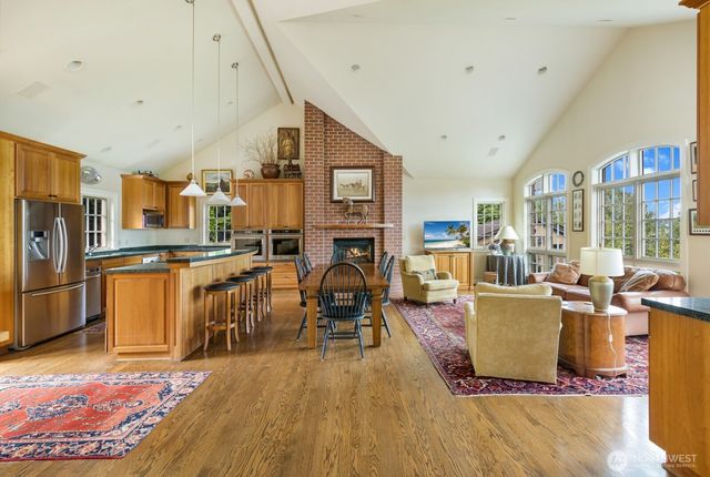 6681 NE Windermere Street, Seattle, WA 98115