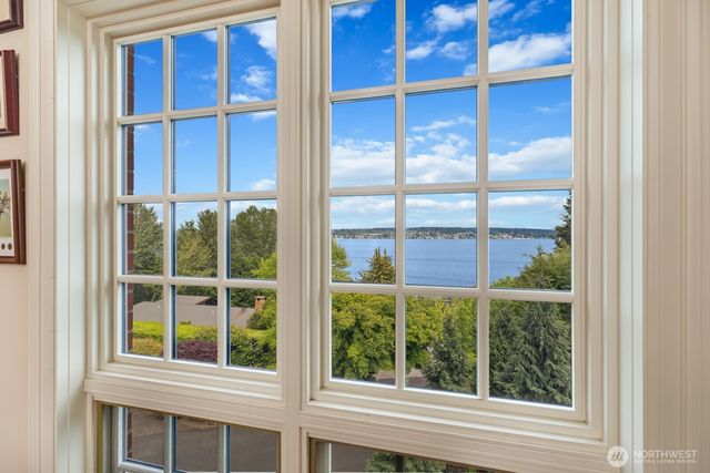 6681 NE Windermere Street, Seattle, WA 98115