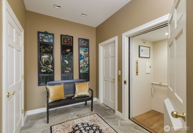 6681 NE Windermere Street, Seattle, WA 98115