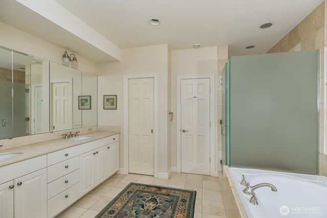 6681 NE Windermere Street, Seattle, WA 98115