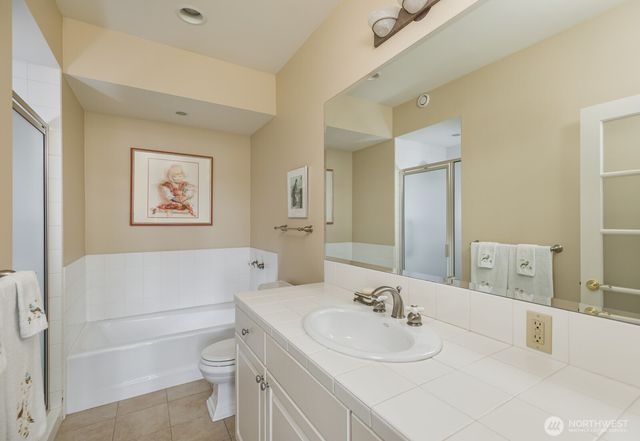 6681 NE Windermere Street, Seattle, WA 98115