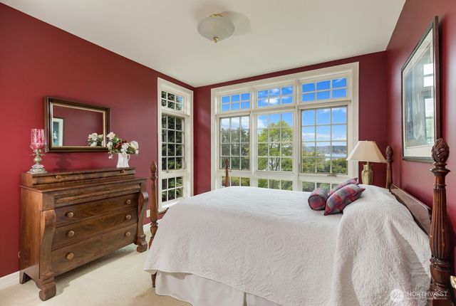 6681 NE Windermere Street, Seattle, WA 98115