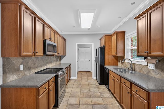 5504 MOOTS CIRCLE, Trussville, AL 35235