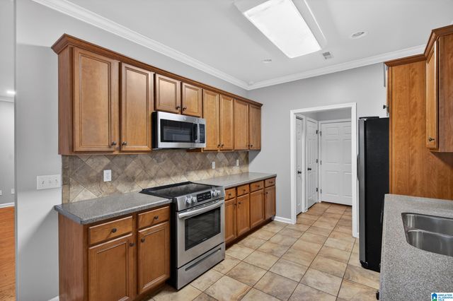 5504 MOOTS CIRCLE, Trussville, AL 35235