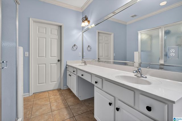 5504 MOOTS CIRCLE, Trussville, AL 35235