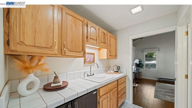 5280 Sheridan, Pleasanton, CA 94586