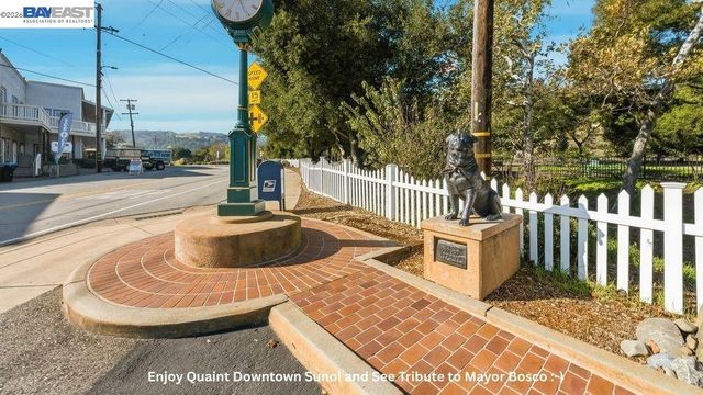 5280 Sheridan, Pleasanton, CA 94586