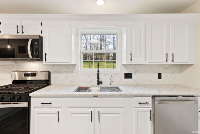 622 N Lincoln Street, Warsaw, IN 46580