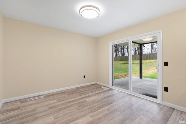 622 N Lincoln Street, Warsaw, IN 46580