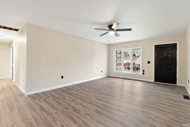 622 N Lincoln Street, Warsaw, IN 46580