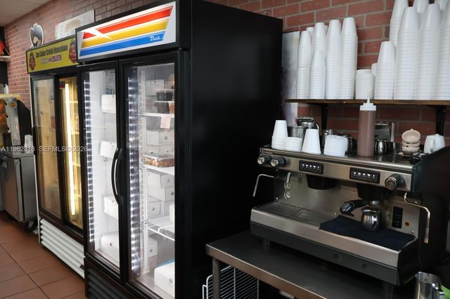 12039 SW 120th st suite 21, Miami, FL 33186