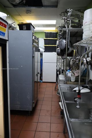 12039 SW 120th st suite 21, Miami, FL 33186