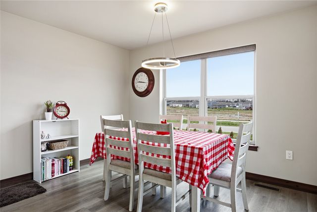 3305 Loethen Lane, Coralville, IA 52241