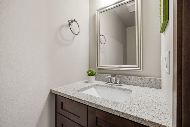 3305 Loethen Lane, Coralville, IA 52241
