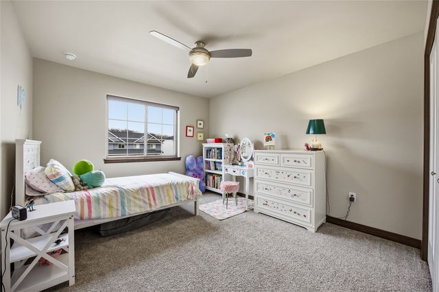 3305 Loethen Lane, Coralville, IA 52241