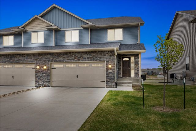 3305 Loethen Lane, Coralville, IA 52241