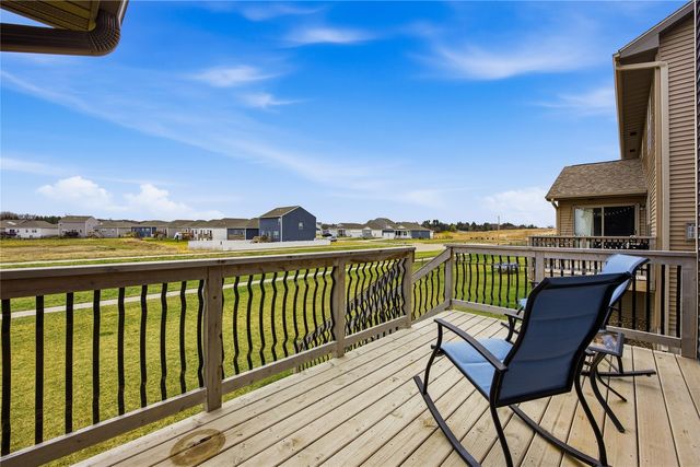 3305 Loethen Lane, Coralville, IA 52241