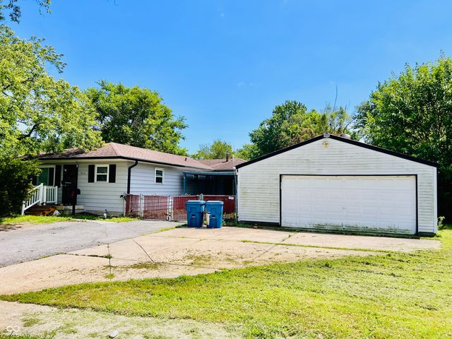 9715 E 42nd Street, Indianapolis, IN 46235