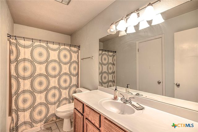 24 Branding Iron Drive, Belton, TX 76513