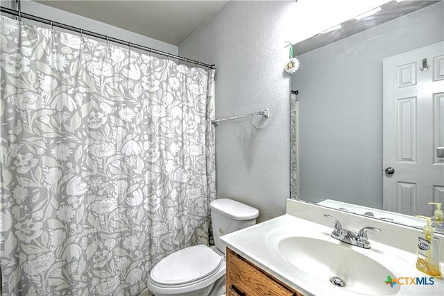 24 Branding Iron Drive, Belton, TX 76513