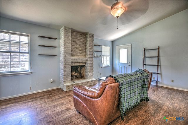 24 Branding Iron Drive, Belton, TX 76513