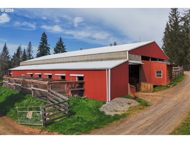 43737 Se ERIN Ln, Sandy, OR 97055