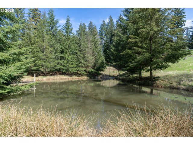 43737 Se ERIN Ln, Sandy, OR 97055
