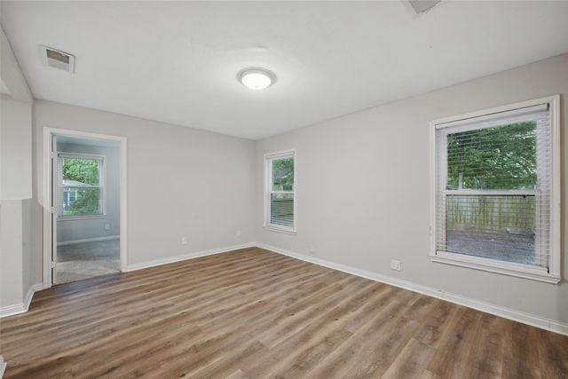 1003 Pecan Drive, Greenville, TX 75401