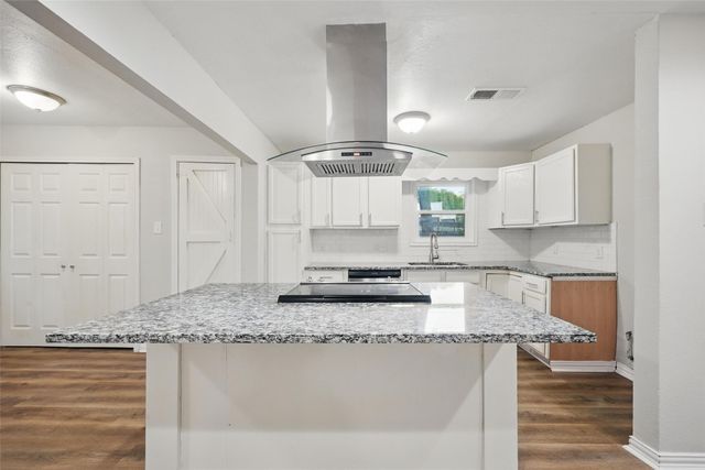 1003 Pecan Drive, Greenville, TX 75401