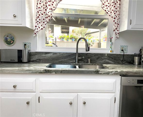 1851 McKinney Way, M15-25B, Seal Beach, CA 90740