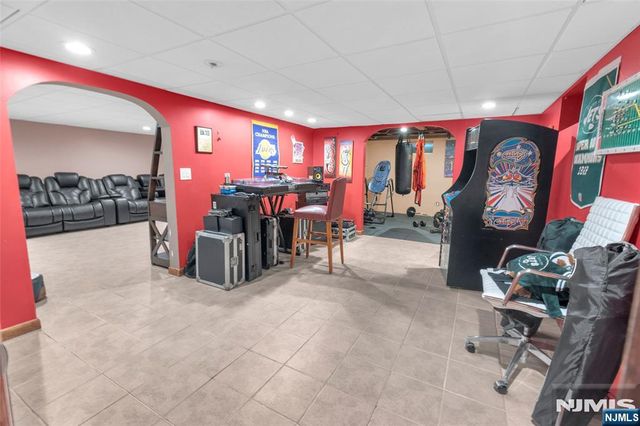 61 Luisser Street, Clifton, NJ 07012