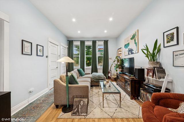 2547 W Homer Street, Chicago, IL 60647