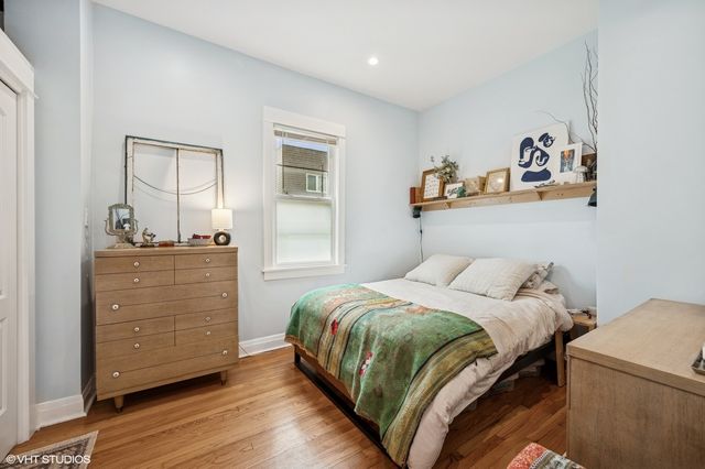 2547 W Homer Street, Chicago, IL 60647