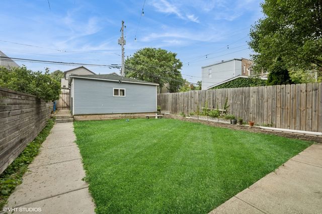 2547 W Homer Street, Chicago, IL 60647