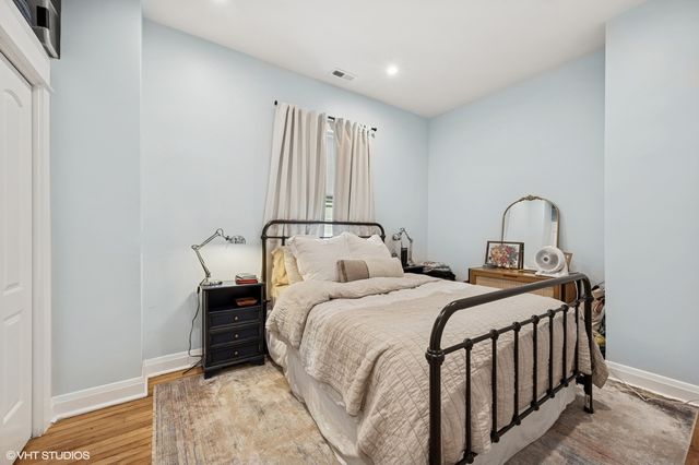 2547 W Homer Street, Chicago, IL 60647