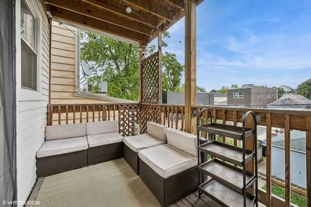 2547 W Homer Street, Chicago, IL 60647