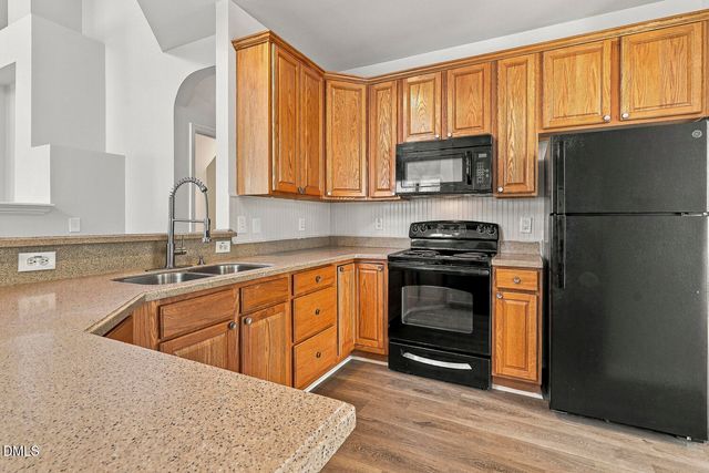 1612 Heritage Garden Street, Wake Forest, NC 27587
