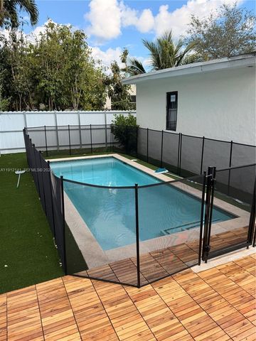 6848 N Miami Ave, Miami, FL 33150