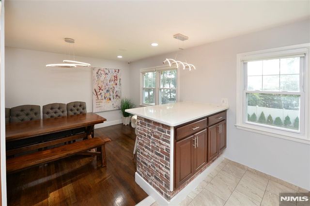154 Middlesex Avenue, Paramus, NJ 07652