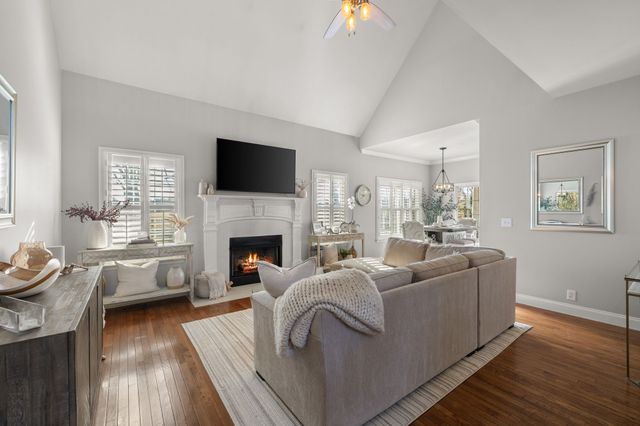 1311 John Hood Dr, Rockvale, TN 37153