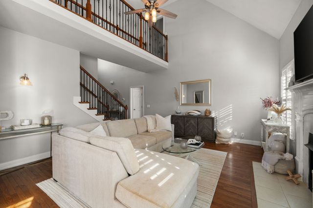 1311 John Hood Dr, Rockvale, TN 37153