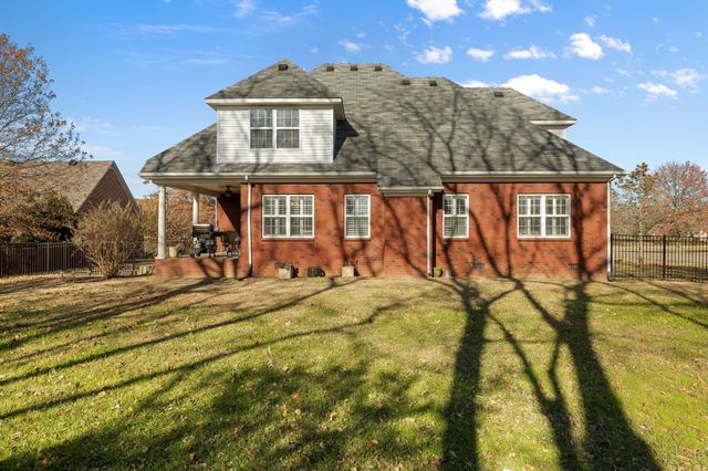 1311 John Hood Dr, Rockvale, TN 37153