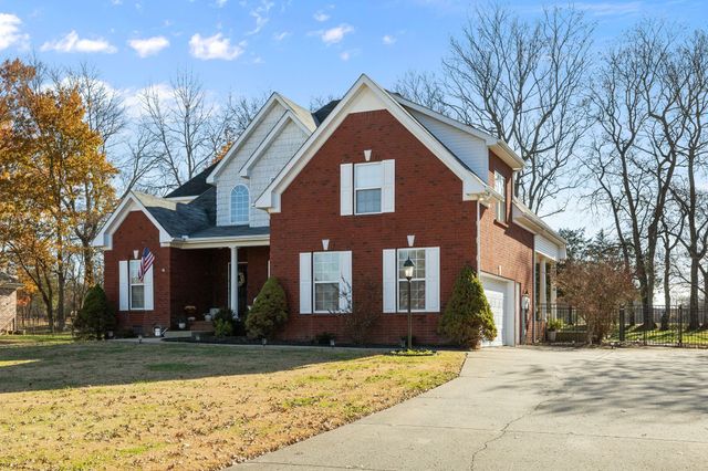 1311 John Hood Dr, Rockvale, TN 37153