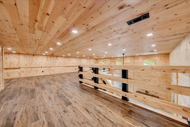 886 Hunters Ridge Dr, Altamont, TN 37301