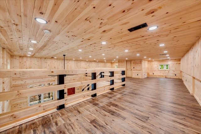 886 Hunters Ridge Dr, Altamont, TN 37301