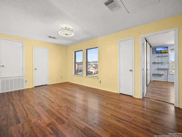 422 Benetton Drive, San Antonio, TX 78253